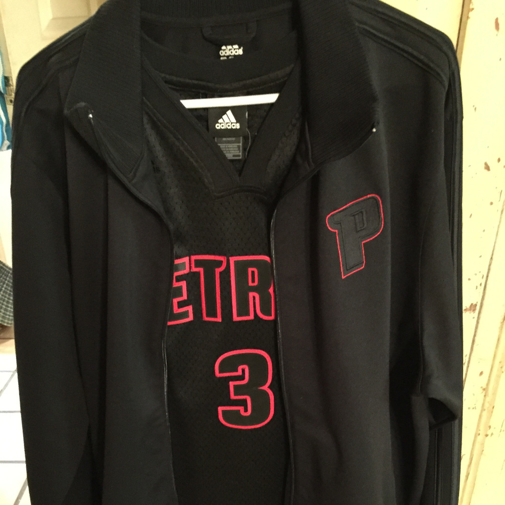 Detroit Pistons Tank and Jacket